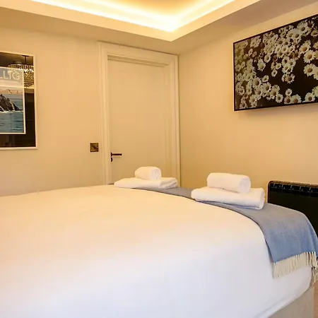 Guest house Experience At Main Street - 2 Dingle